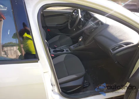 2014 Ford Focus S from USA, damaged, VIN 1FADP3E29EL393162